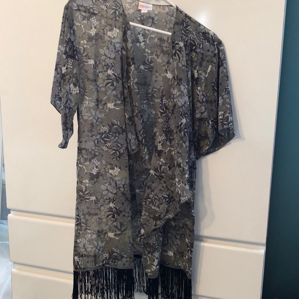 Lularoe Lindsay size small